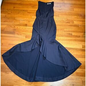 Fame and Partners Women 4 Blue Navy The Bromley Gown Sweetheart Neckline Flutter